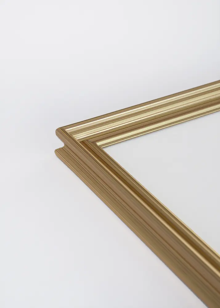 Moldura Verona Dourado 13x18 cm
