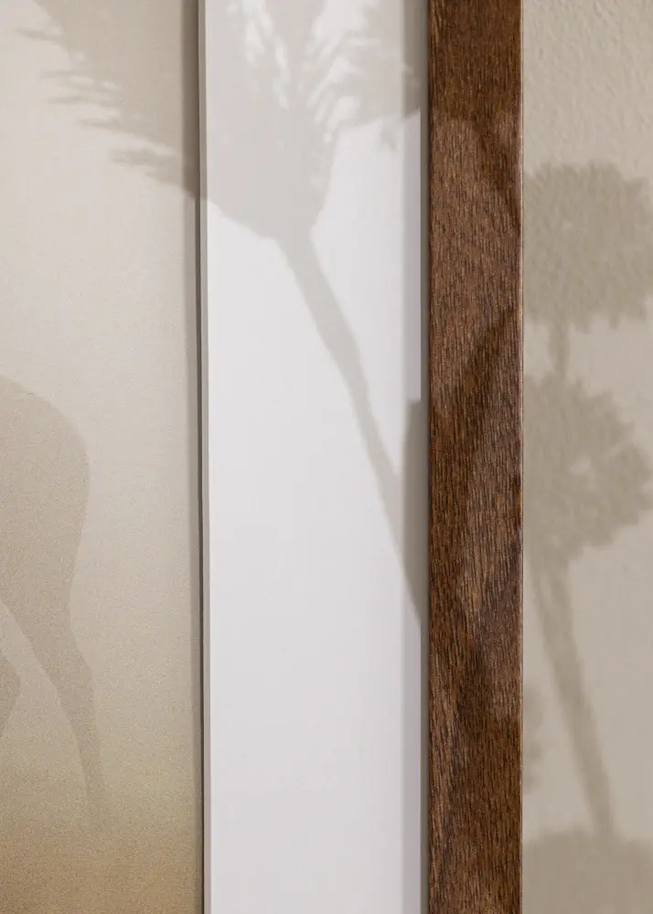 Moldura Stilren Warm Brown 42x59,4 cm (A2) - Passe-partout Branco 25x38 cm