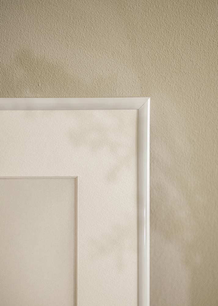 Moldura Victoria Branco 50x70 cm - Passe-partout Branco 33x56 cm