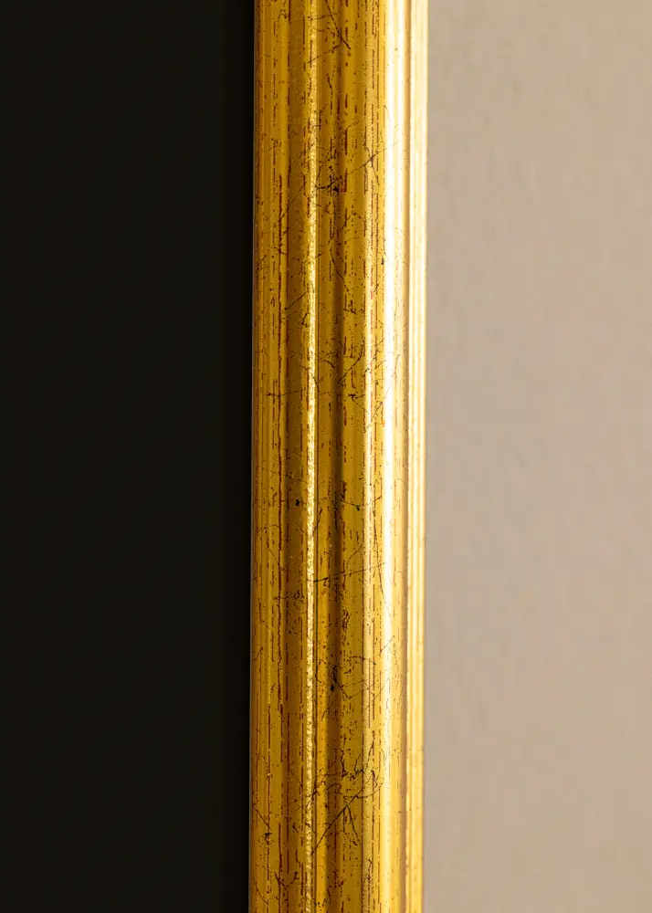 Moldura Västkusten Dourado 24x30 cm - Passe-partout Preto 18x24 cm