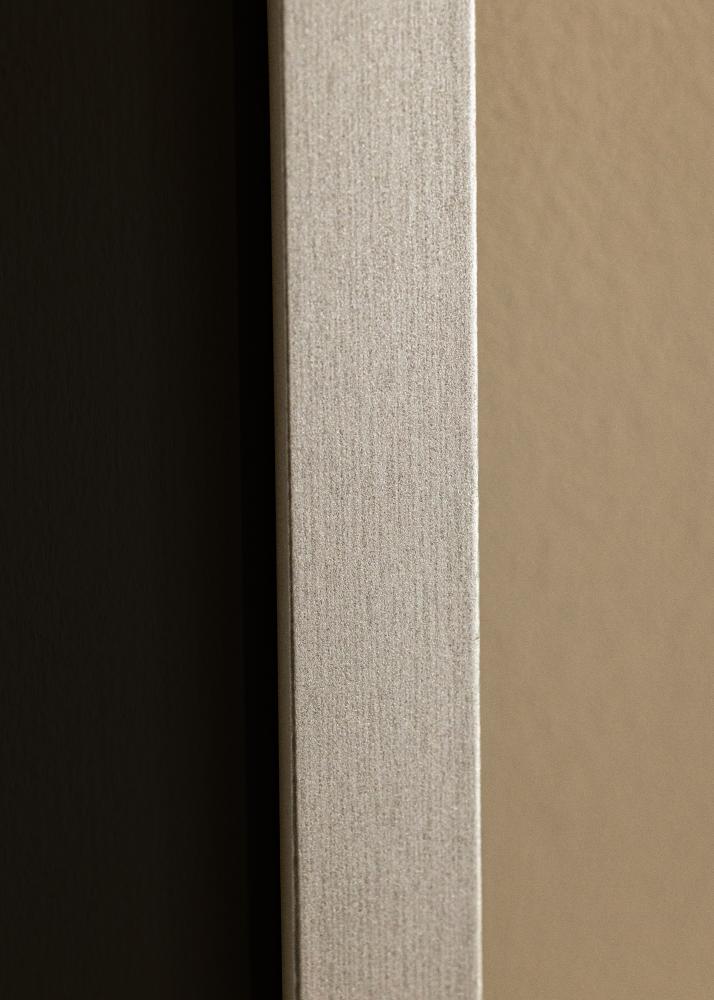 Moldura Selection Prateado 13x18 cm - Passe-partout Preto 9x12 cm