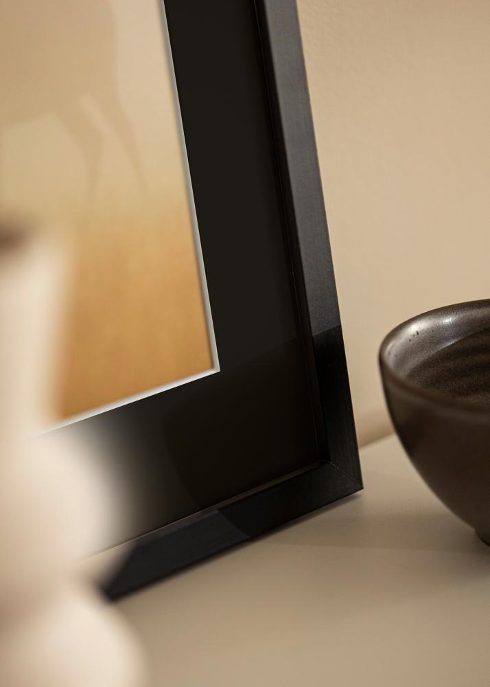 Moldura Selection Preto 70x100 cm - Passe-partout Preto 62x93 cm