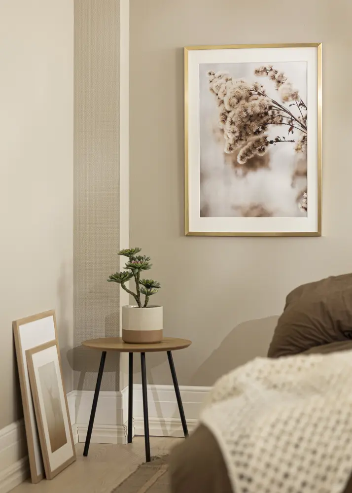 Moldura Trendy Dourado 20x30 cm - Passe-partout Branco 10x20 cm