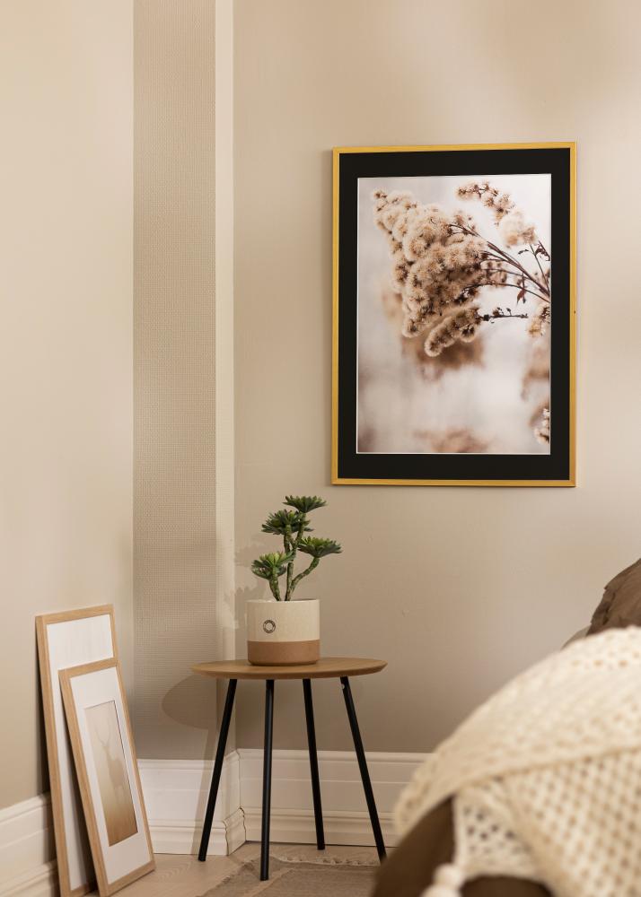 Moldura Edsbyn Dourado 15x20 cm - Passe-partout Preto 4x6 inches