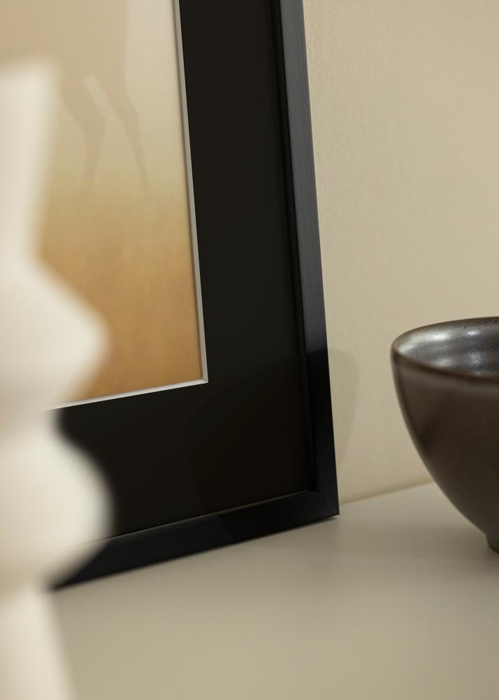 Moldura Edsbyn Preto 20x30 cm - Passe-partout Preto 15x21 cm (A5)