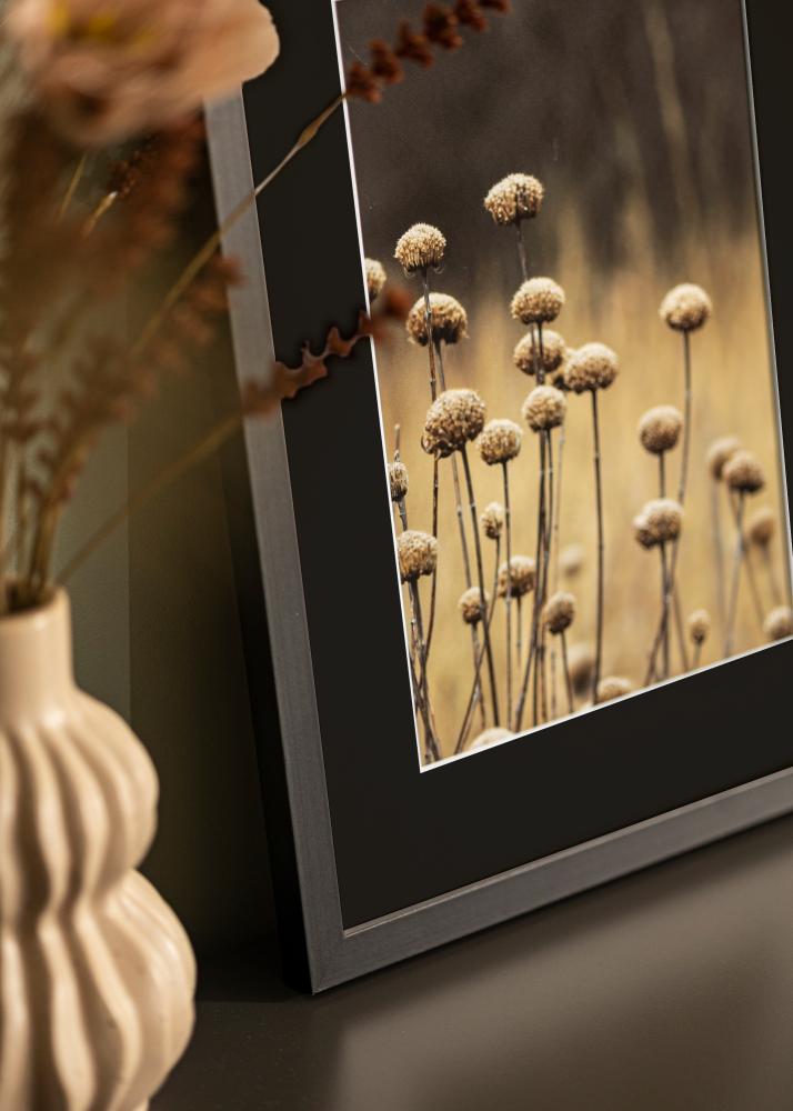 Moldura Selection Preto 70x100 cm - Passe-partout Preto 62x93 cm