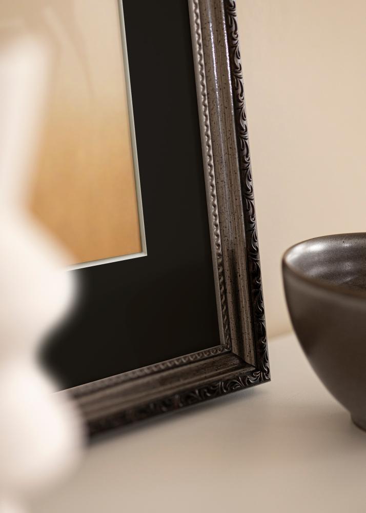 Moldura Abisko Prateado 30x40 cm - Passe-partout Preto 18x27 cm