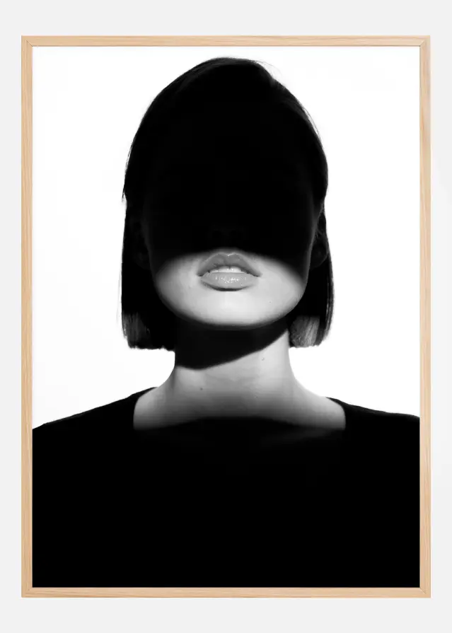 Shadow on my eyes Póster
