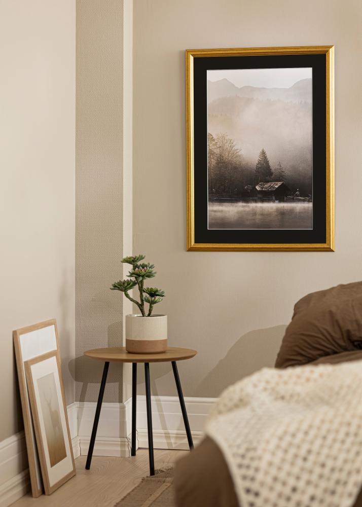 Moldura Västkusten Dourado 50x60 cm - Passe-partout Preto 15x20 inches