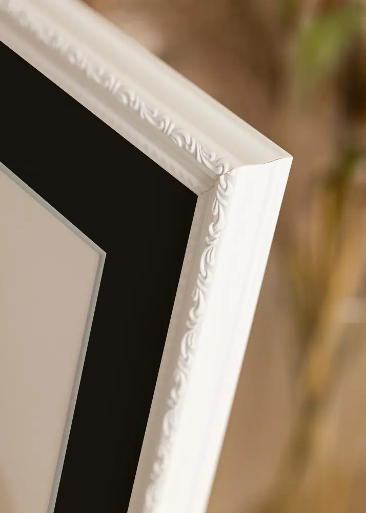 Moldura Abisko Branco 70x100 cm - Passe-partout Preto 59,4x84 cm (A1)
