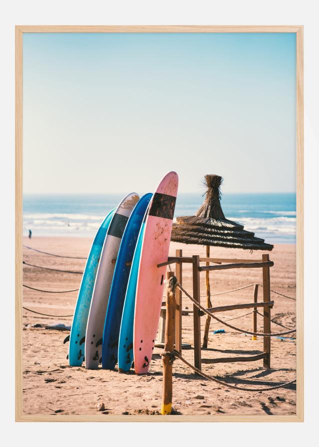 Hit the waves Póster