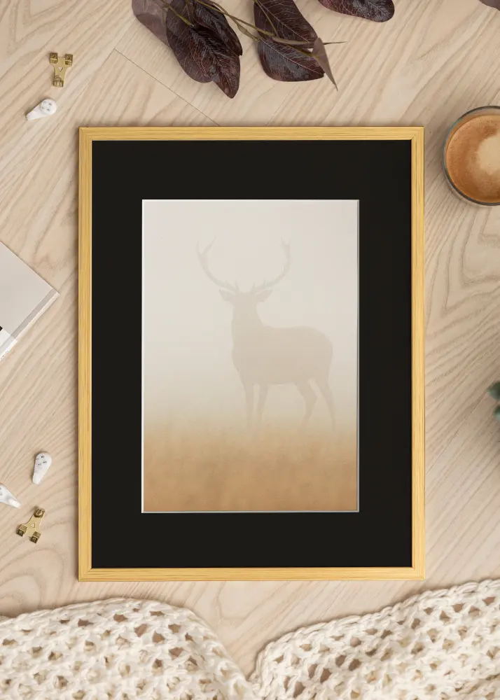 Moldura Edsbyn Dourado 40x50 cm - Passe-partout Preto 29,7x42 cm (A3)