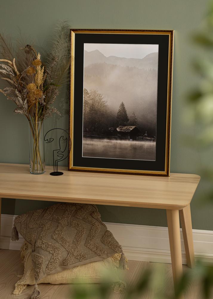 Moldura Abisko Dourado 30x40 cm - Passe-partout Preto 18x27 cm