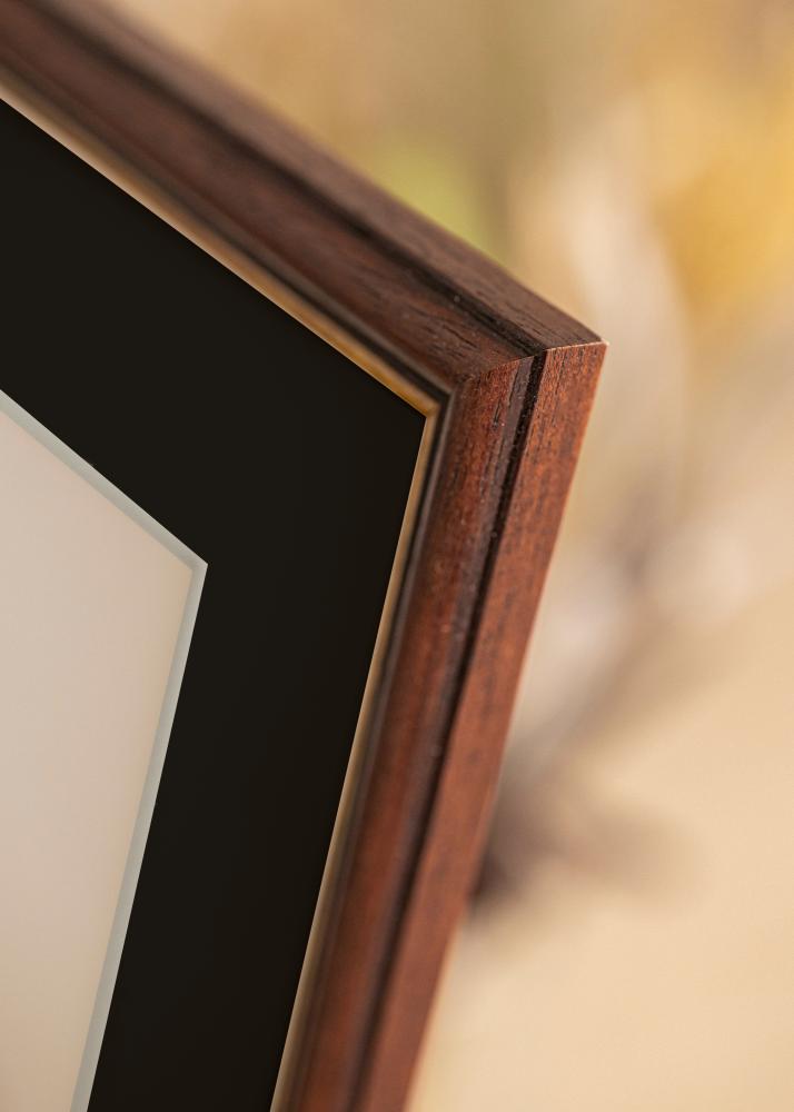 Moldura Siljan Castanho 40x50 cm - Passe-partout Preto 27x35 cm