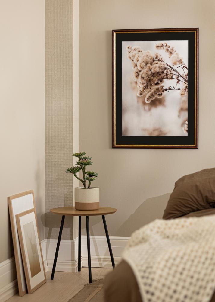 Moldura Siljan Castanho 40x50 cm - Passe-partout Preto 27x35 cm