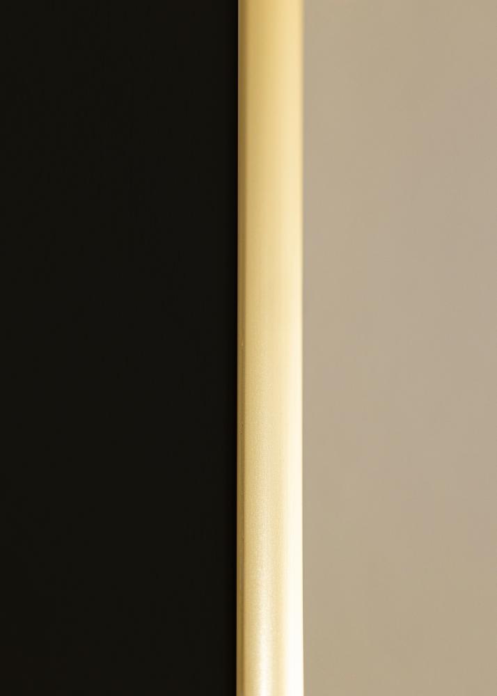 Moldura New Lifestyle Dourado 30x40 cm - Passe-partout Preto 8x12 inches