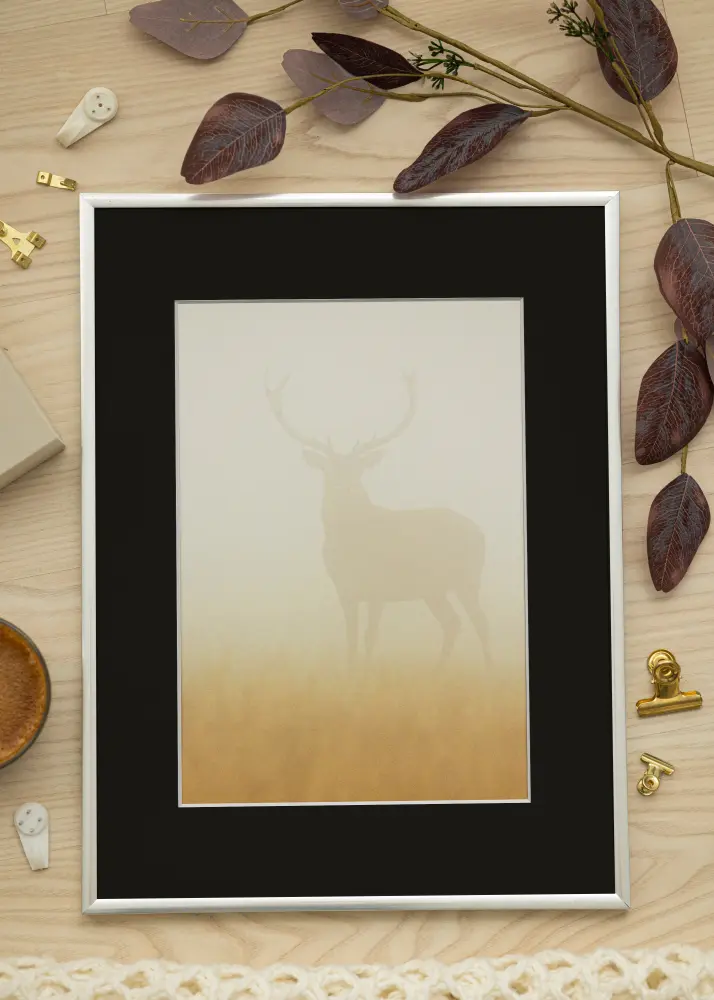 Moldura New Lifestyle Prateado 50x70 cm - Passe-partout Preto 42x59,4 cm (A2)