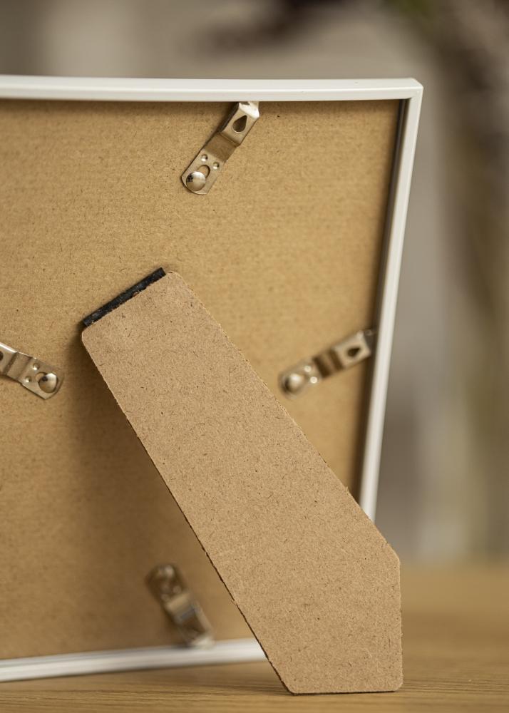 Moldura Victoria Branco 13x18 cm - Passe-partout Preto 9x12 cm