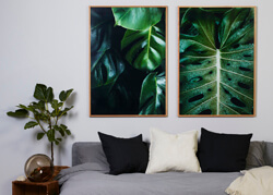 Molduras de madeira natural dão vida aos seus motivos, maravilhosas para motivos da natureza. Aqui está um dos nossos favoritos em carvalho maciço